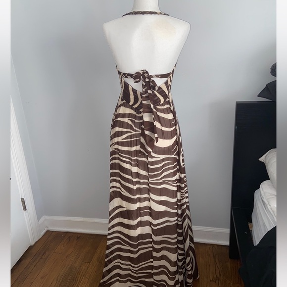 BCBG MAX AZRIA  DRESS - Picture 3 of 7